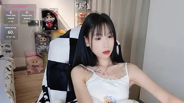 M-OTT_'s cam snapshot