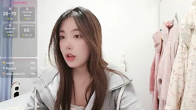 Luna_868 live sex cam