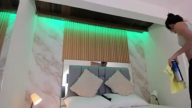 gerald_withe's cam snapshot