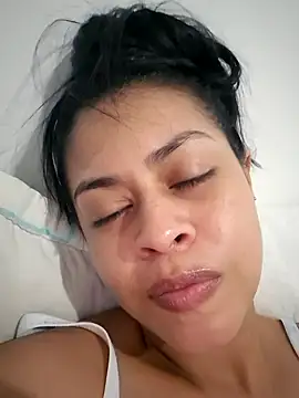 daliataleboficiall's cam snapshot