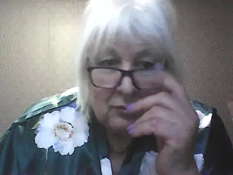 Alexia64231's cam snapshot