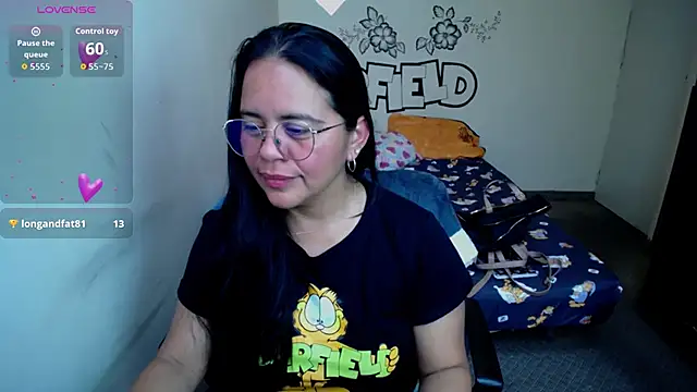 Miss__kendra_'s cam snapshot