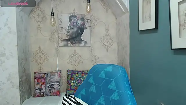 Amelie_Bakerr_'s cam snapshot