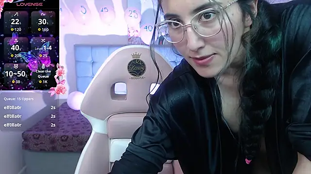 Violet_raine_'s cam snapshot