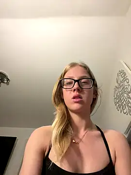RosieLovexoxx live sex cam