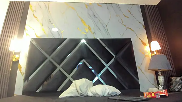 FannySaenz's cam snapshot