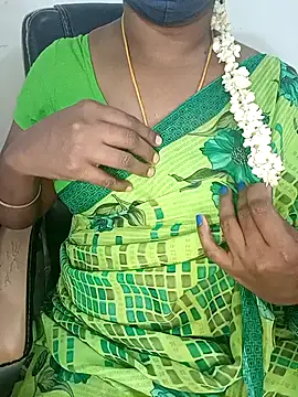 Tamil-hotwife live sex cam