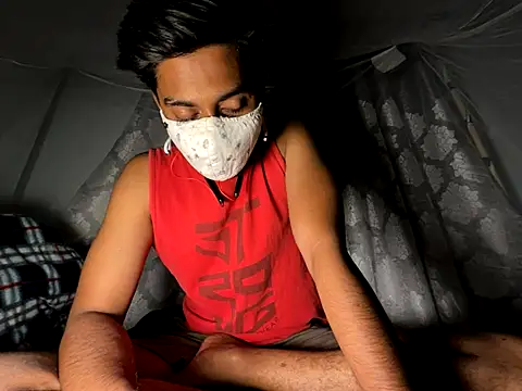 hunterboy2001 live sex cam