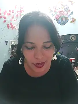 Poojabhabi101 live sex cam