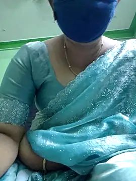 Kerala_Adhya's cam snapshot