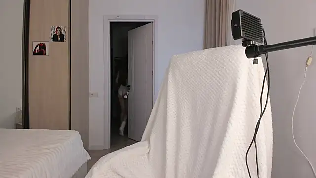 CharlotteWells live sex cam