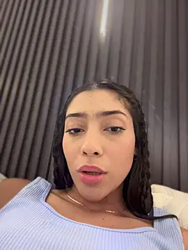 Ema_azel's cam snapshot