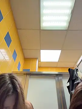 Peachy_Dream live sex cam