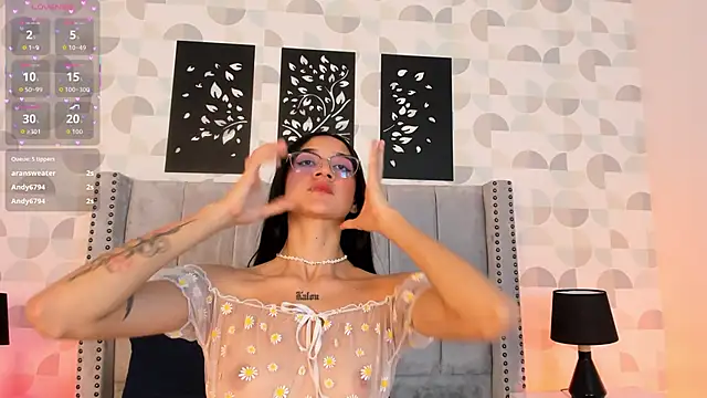 sara_stonems's cam snapshot