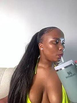 SandyLovely212's cam snapshot