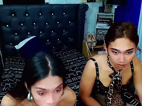 LovelyTs4U live sex cam