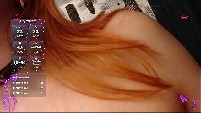 CrazyLaGirl live sex cam