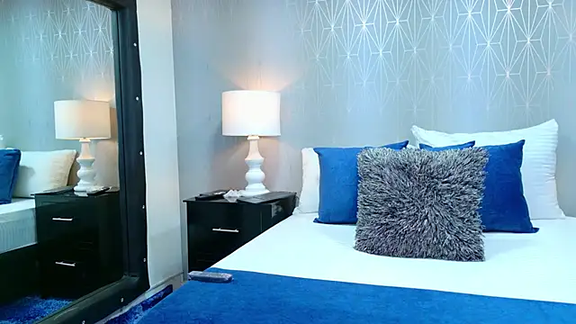 ZoeWilliis live sex cam