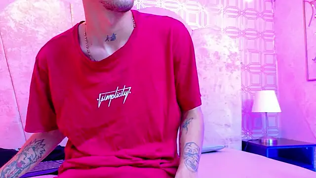 CharlotteandTaylorr live sex cam