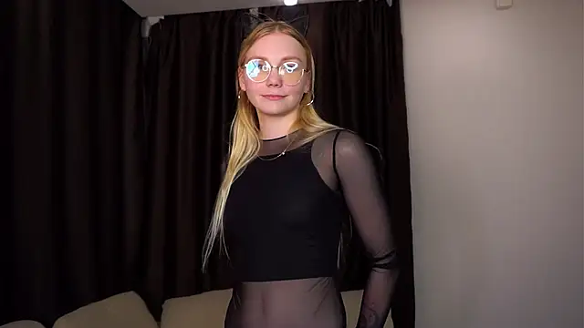 UnDesiga's cam snapshot