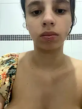 Mirella_Oliveira live sex cam