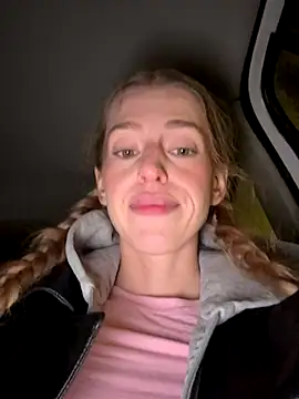 kira_mia's cam snapshot