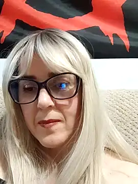 Amelialove42's cam snapshot