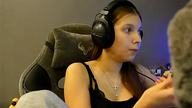 Softixq's cam snapshot