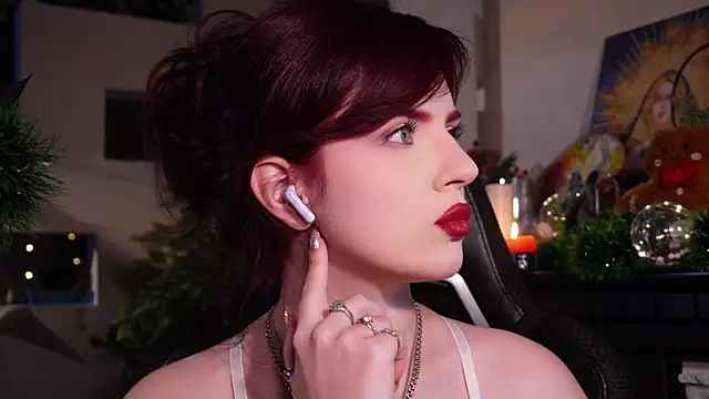 Chriss_Fox's cam snapshot