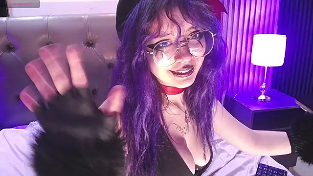 rihonna_hs8's cam snapshot