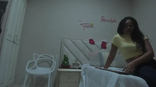 _emily__st's cam snapshot