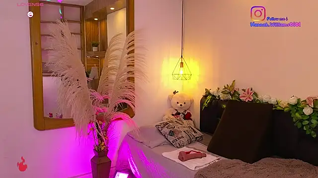 Hannah_williams1's cam snapshot