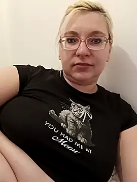 VikaKing's cam snapshot