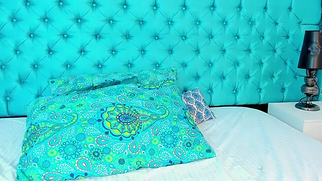 MiiaSanttos's cam snapshot