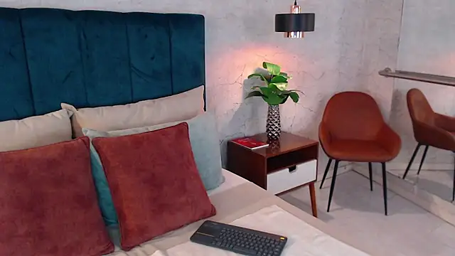 AdeleAndersonn's cam snapshot