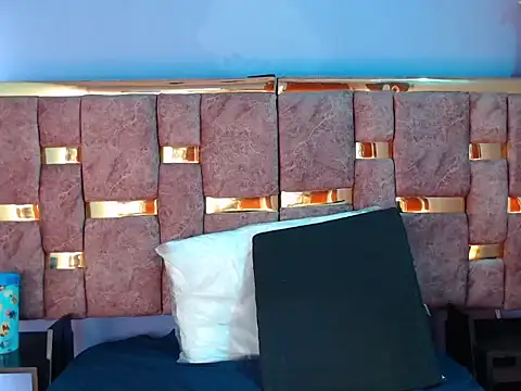 _angel34's cam snapshot