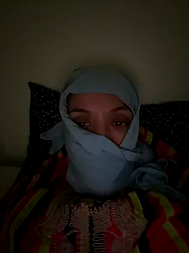 Nouracoquine's cam snapshot