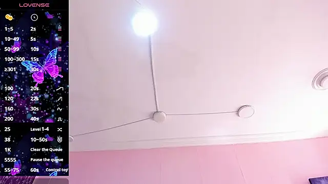 valen_gill's cam snapshot