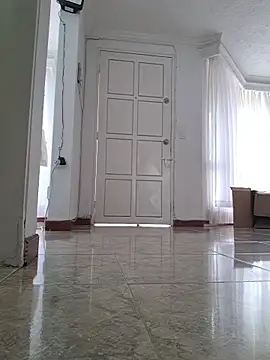 karina_warthon's cam snapshot