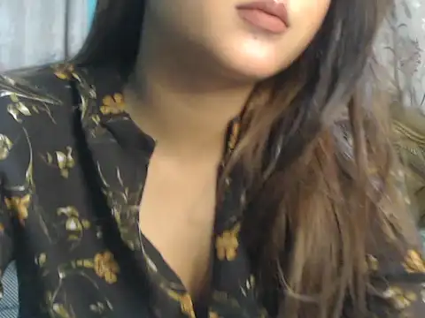 NancyRuvi live sex cam