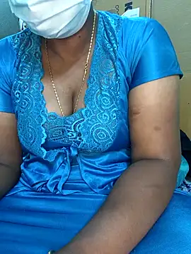 Tamilselviroja-'s cam snapshot