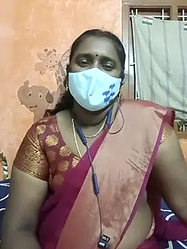 Tamil_Ranjini's cam snapshot