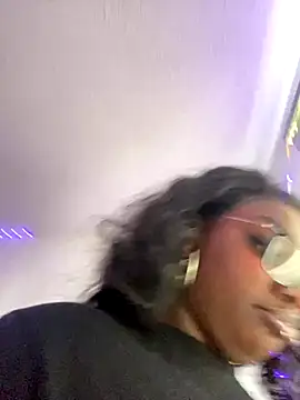 LillShayy's cam snapshot