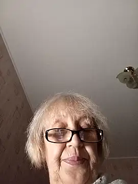 Anatolia5961's cam snapshot