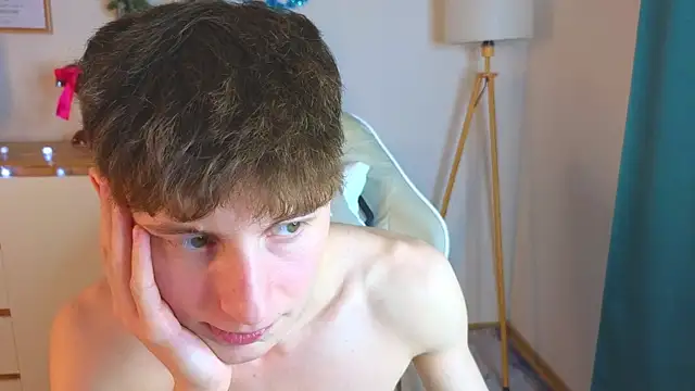 crisp1n live sex cam