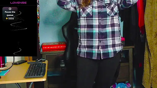 TreeJeanne live sex cam