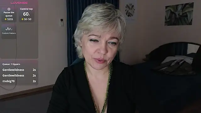 Rosette_Pricky's cam snapshot