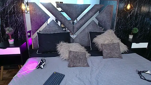 LaurenHazel's cam snapshot