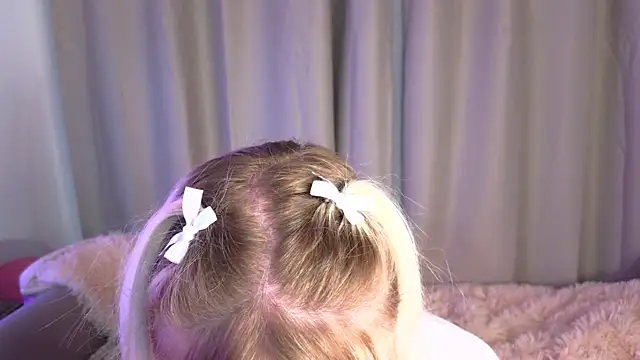 minigirl's cam snapshot