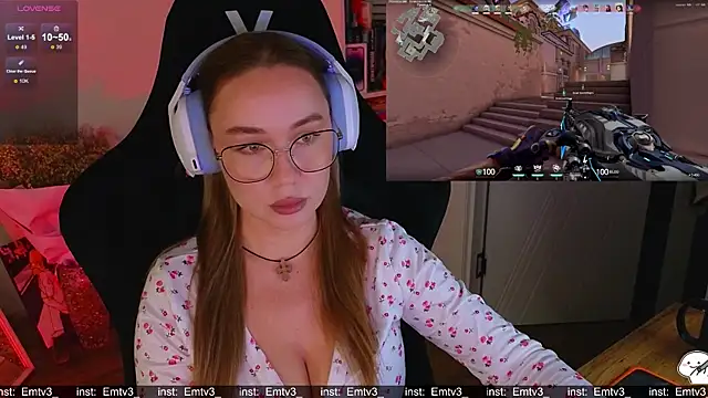 Emili1-'s cam snapshot